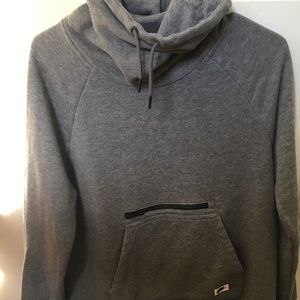 Nike Pullover-Grey